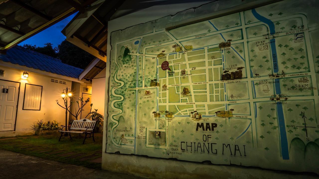 Tommy Huts Hotel Chiang Mai Exterior photo